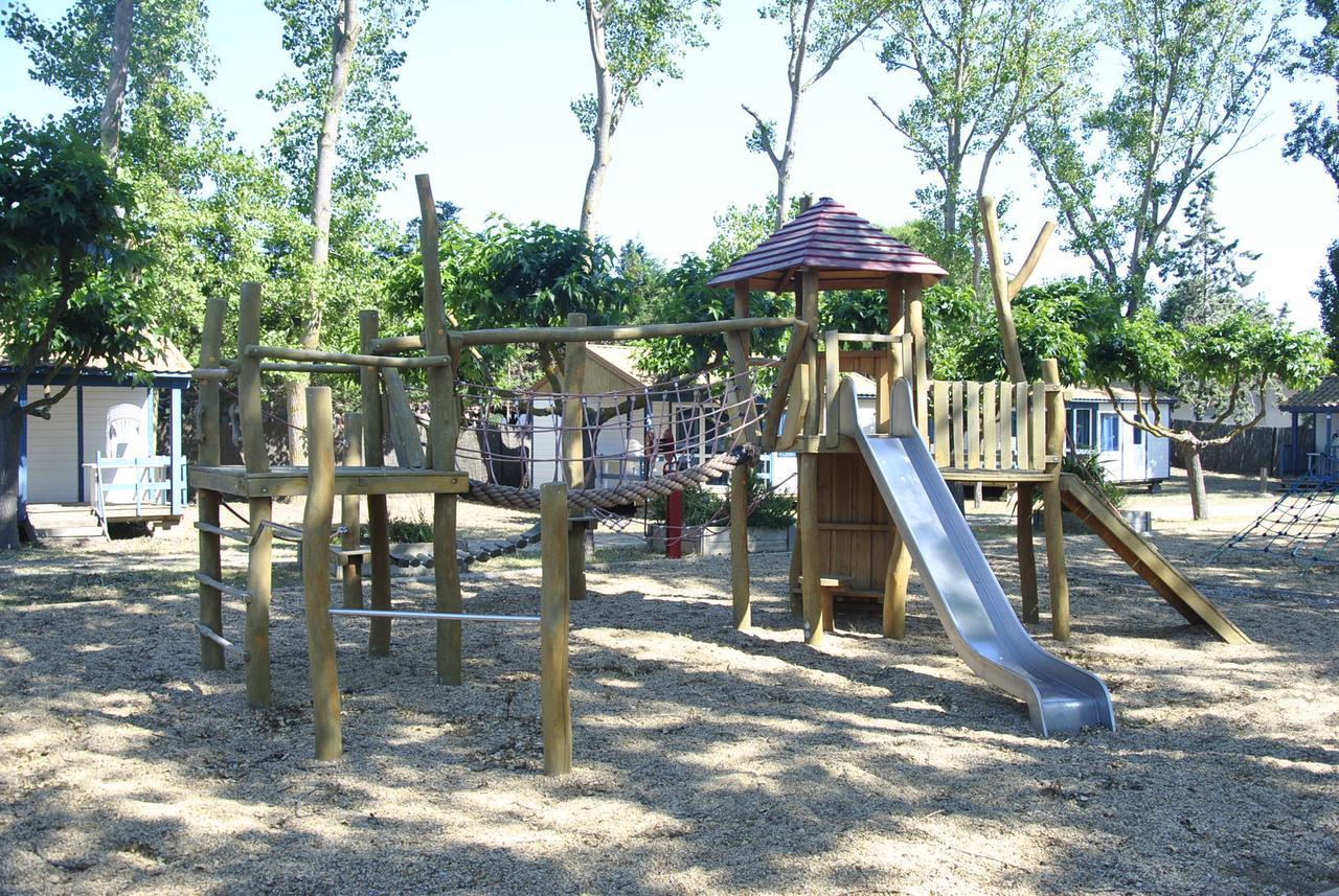Camping La Dune Vias Exterior foto